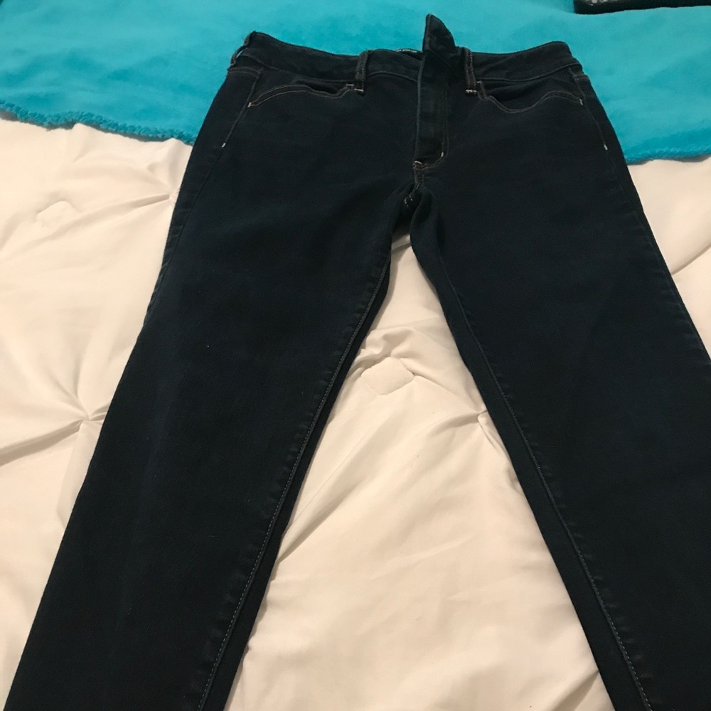 American Eagle dark wash super stretch jeggings