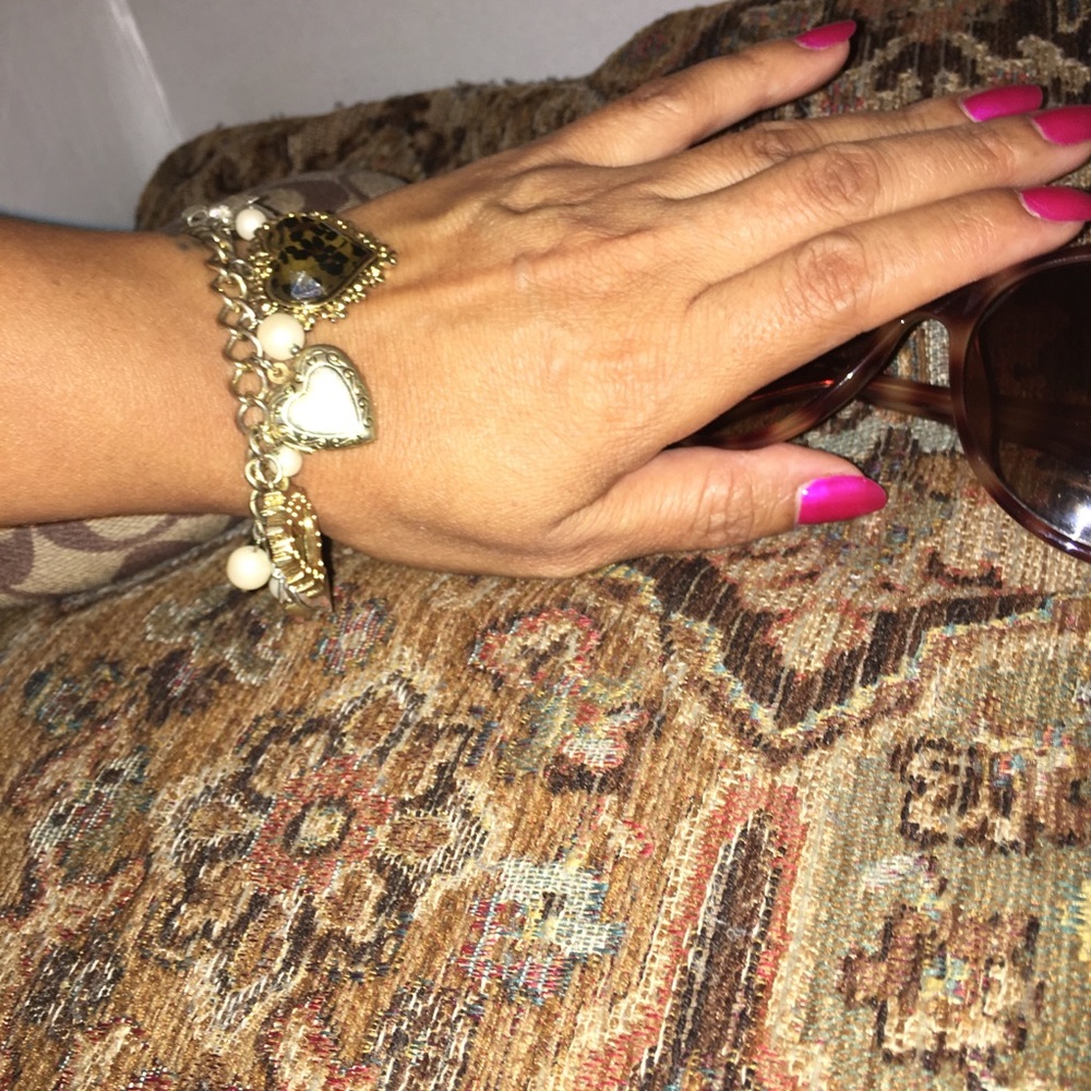 Betsey Johnson Charms Heart & Pearl Bracelet