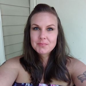 Meet your Posher, Tabitha