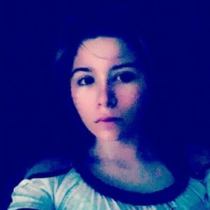 Meet your Posher, Corrina