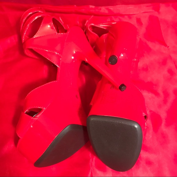 Red Ellie Platform Heels Size 9 - Picture 5 of 6