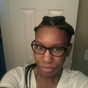 Meet your Posher, Terri