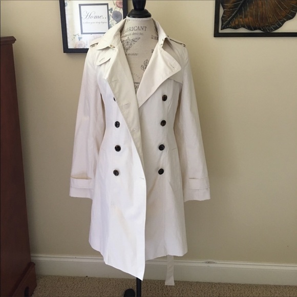 Banana Republic Jackets & Blazers - Banana Republic Trench Coat