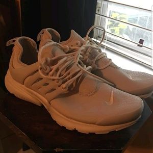 Nike Presto Premium  color oatmeal