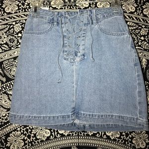 Kendall & Kylie Jean skirt