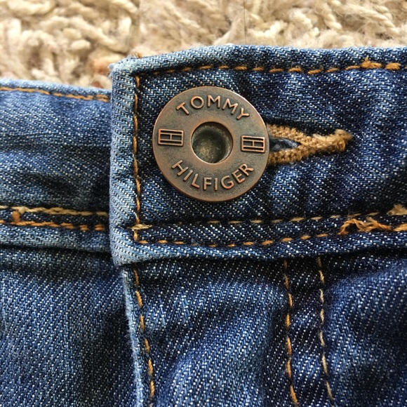 Tommy Hilfiger Bermuda shorts - Picture 5 of 8