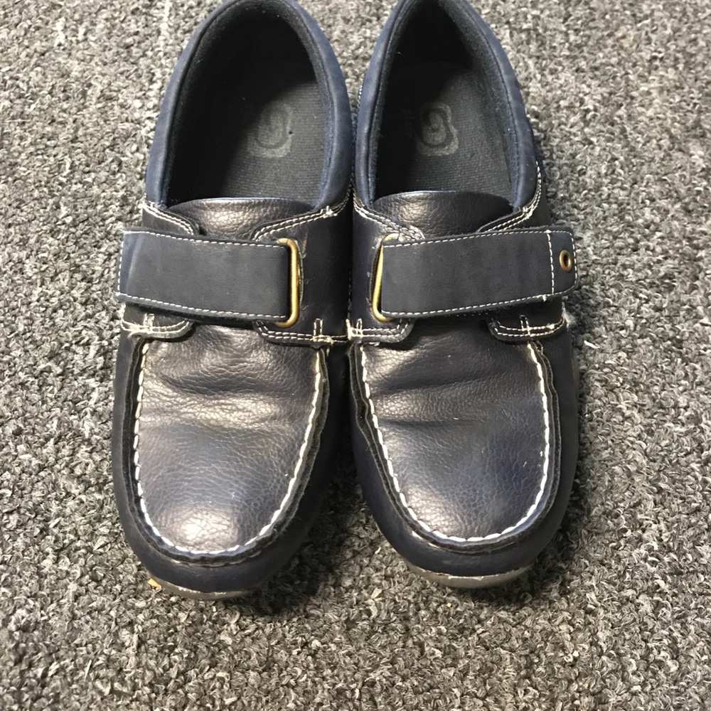Boat style navy blue loafers