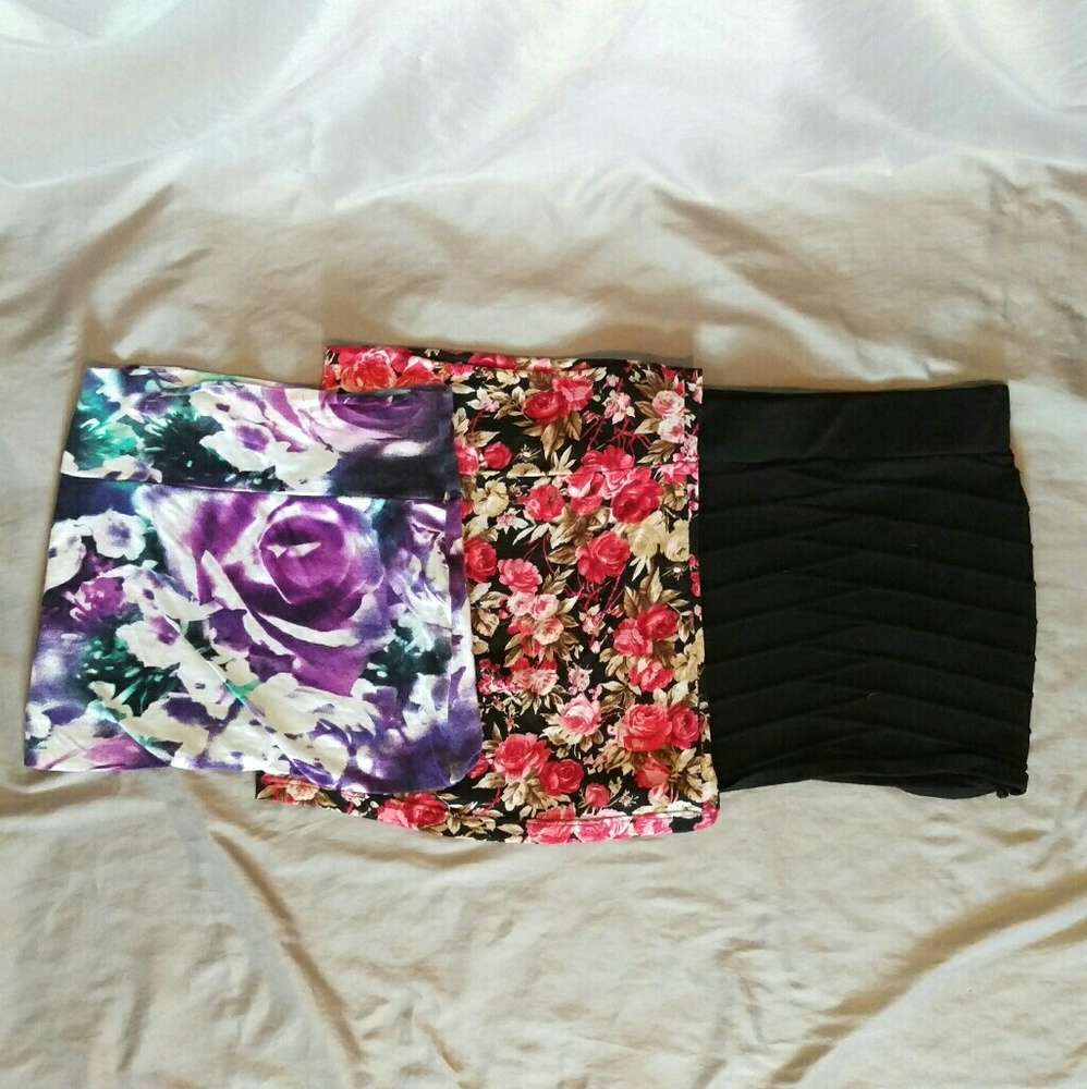 Juniors Mini Skirt Bundle