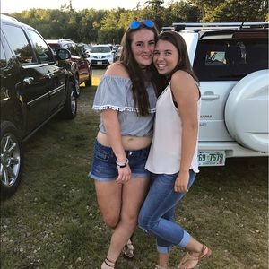 Meet your Posher, Mackenzie