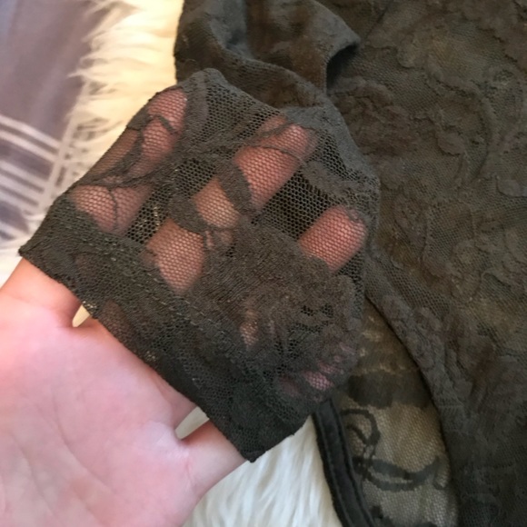 Lace see through green bodysuit - Picture 4 of 4