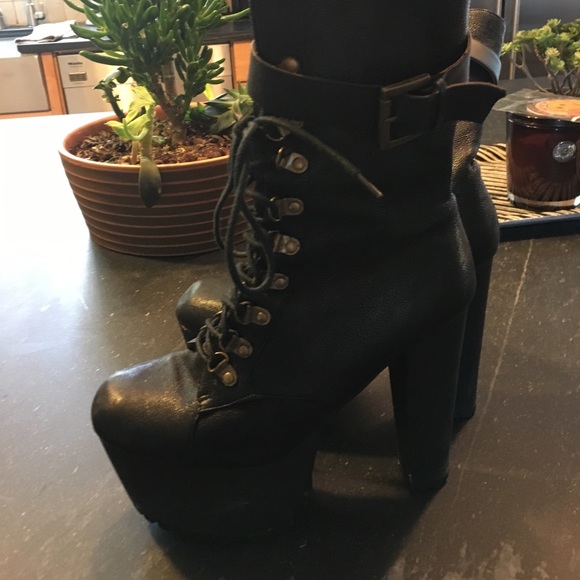 Jeffrey Campbell Shoes - Jeffrey Campbell and Wildfox shoes