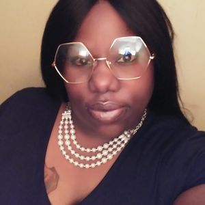 Meet your Posher, Sonia