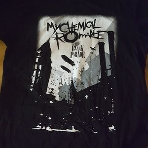 Hot Topic t-shirt