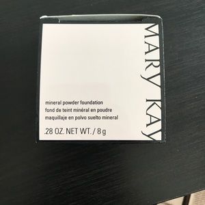 Mary Kay beige 1 mineral powder foundation