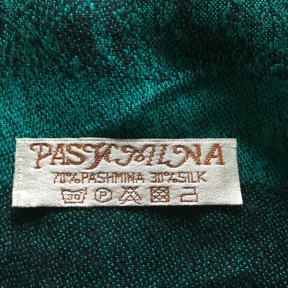 Two Pashmina wraps - Picture 1 of 3