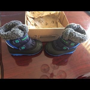 Kamik kids brand winter boots size 6 toddler