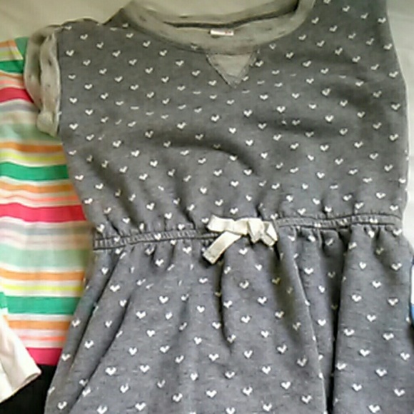 Toddler lot, four outfits - Picture 5 of 8