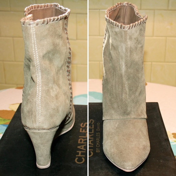 Tan Whipstitched Suede Wedged Ankle Boot NIB - Picture 5 of 8