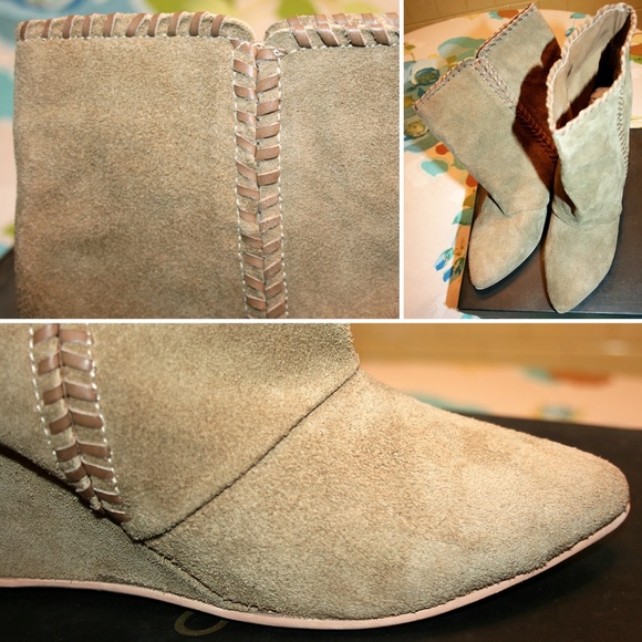 Tan Whipstitched Suede Wedged Ankle Boot NIB - Picture 7 of 8