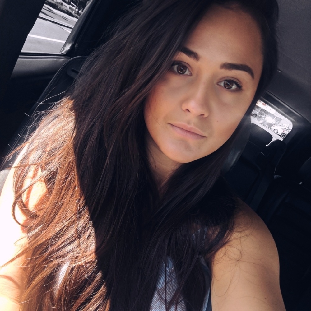 Meet your Posher, Alla