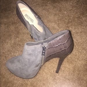 Micheal Kors booties Heels