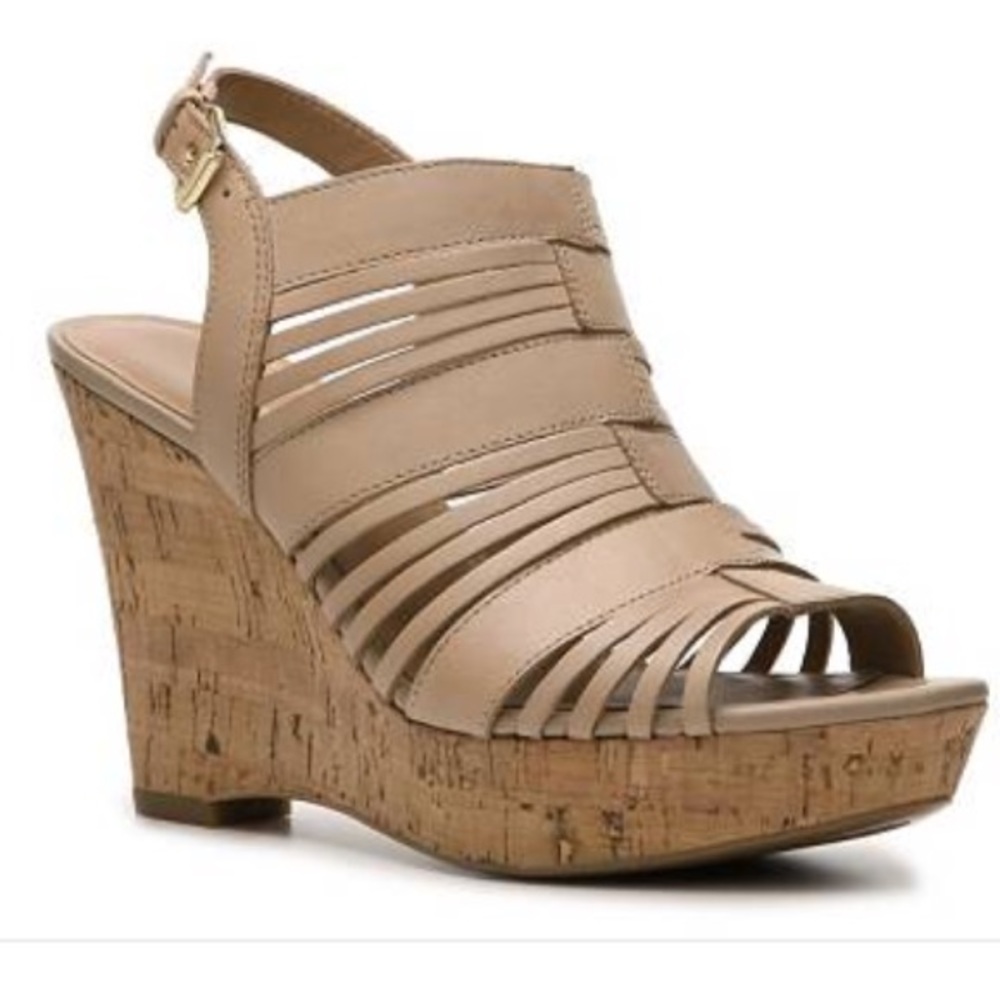 PERFECT CONDITION. Franco sarto "Sharp" wedge