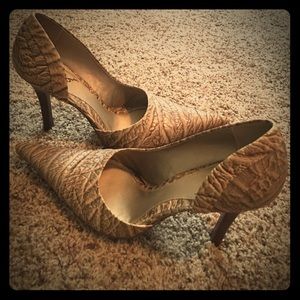 Carlos Santana size 7.5 heels