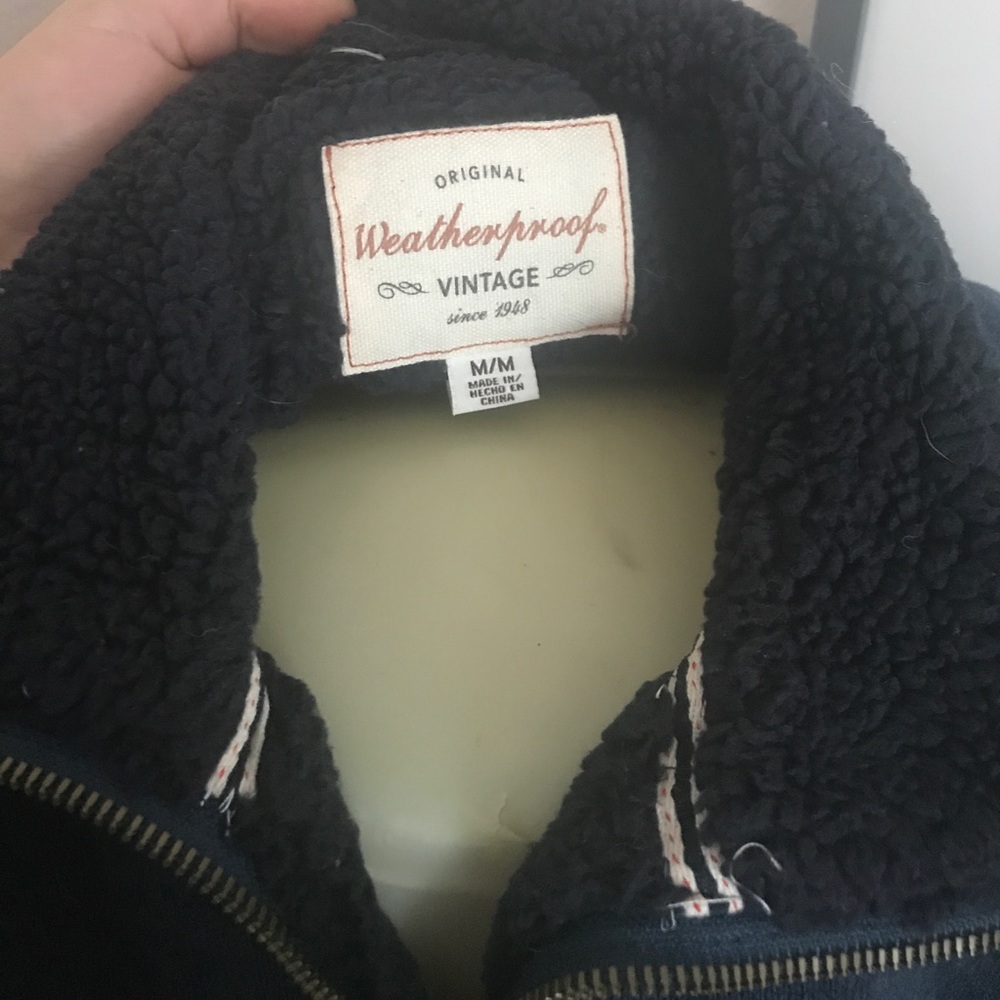 Fleece - Picture 3 of 3