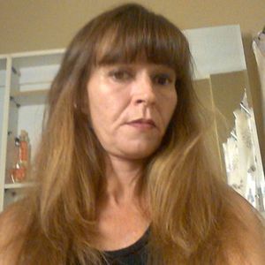 Meet your Posher, Casondra