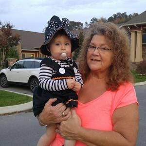 Meet your Posher, Sharon