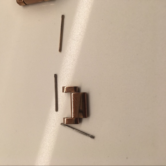 Rose Gold Crystal Embellished Michael Kors Watch - Picture 6 of 8