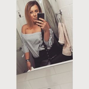 Meet your Posher, Nikolett