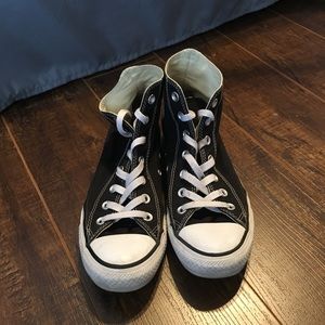 Black high top converse