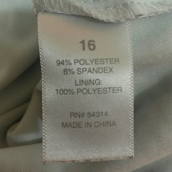 BISOU BISOU Cap Sleeves Midi Dress. - Picture 4 of 5