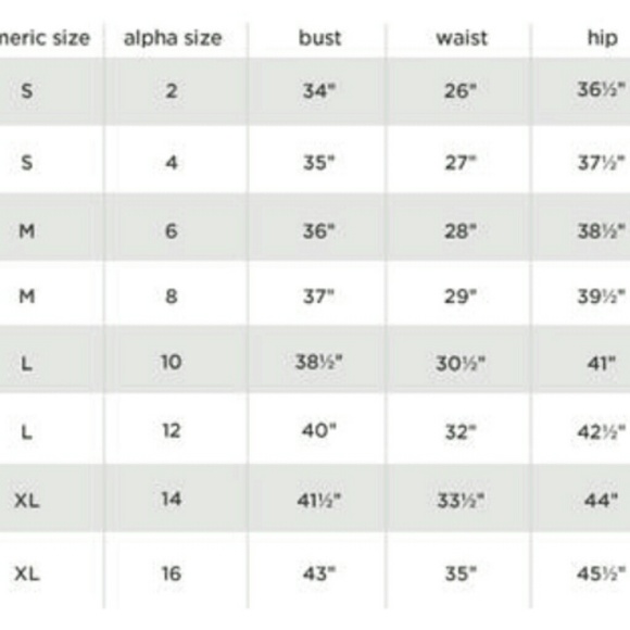 BISOU BISOU Cap Sleeves Midi Dress. - Picture 5 of 5