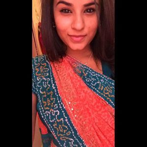 Meet your Posher, Aneela