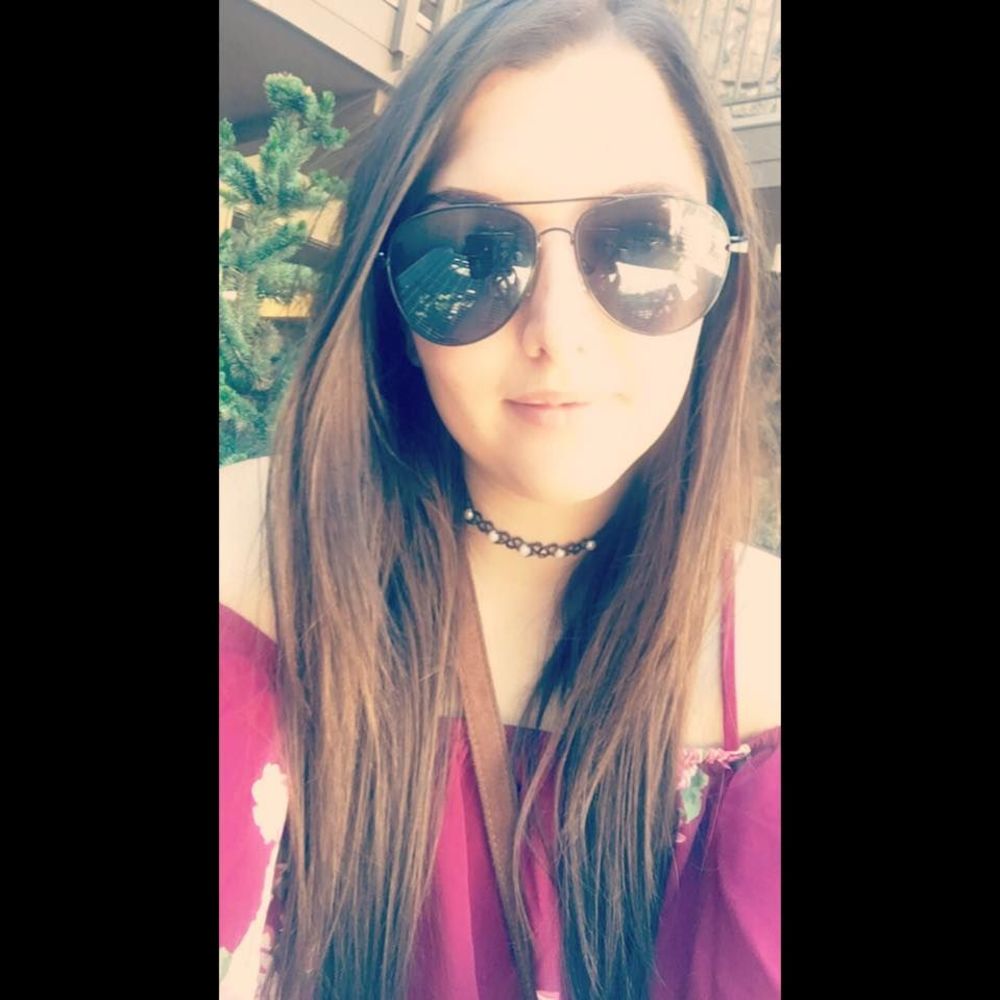 Meet your Posher, Ashley