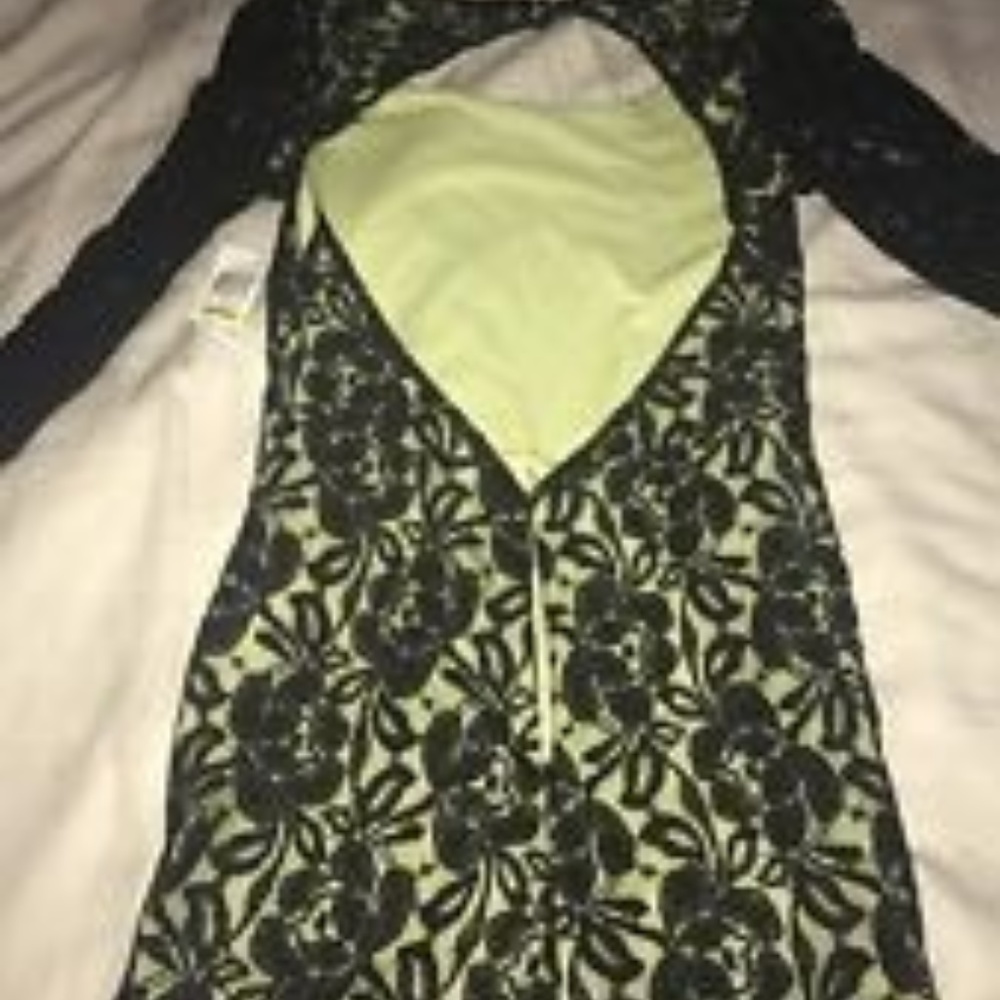 MATERIAL GIRL GREEN W/ BLACK LACE OVERLAY ROMPER