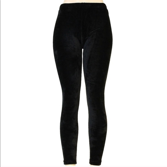 🎉SALE🎉♠️Black Velvet Legging♠️ - Picture 1 of 2