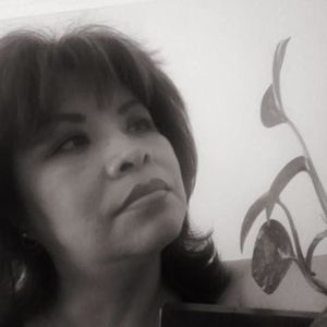 Meet your Posher, Gilda marcela