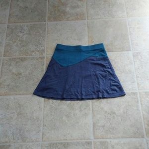 Cute soft prana two tone skater skirt!