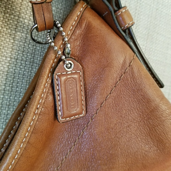Authentic Coach - Picture 2 of 10