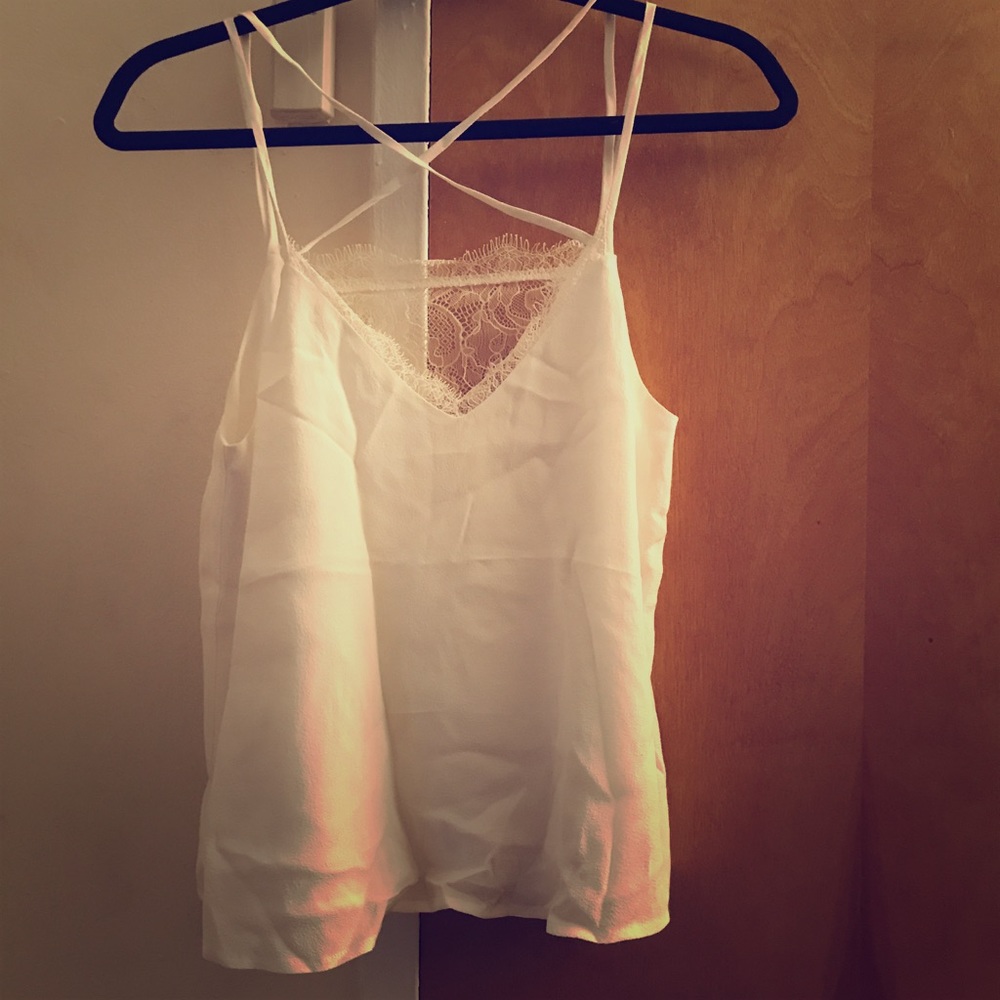 Lovers + Friends criss cross cami w/ lace- white