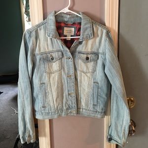 Women's denim jacket
