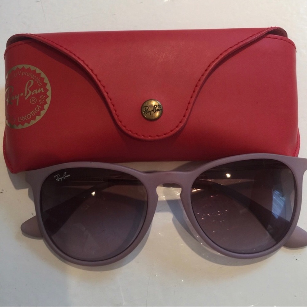 Erika Ray Bans