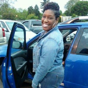 Meet your Posher, Anissa