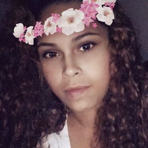 Meet your Posher, Melanie