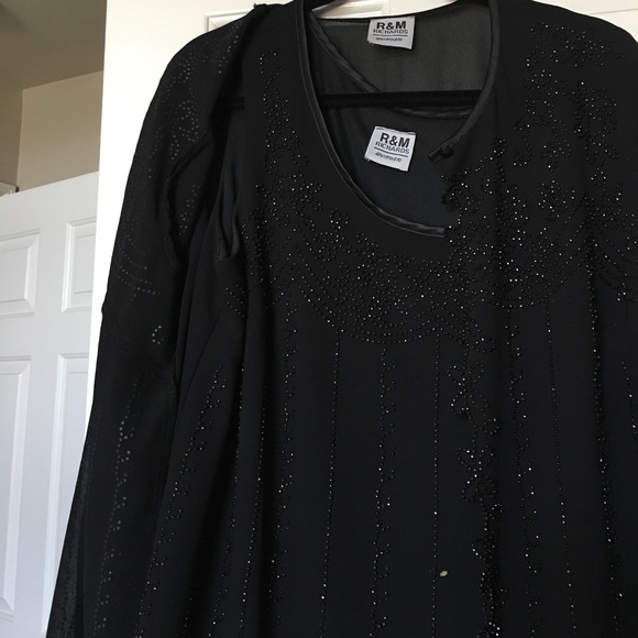 Beaded top and matching jacket - Picture 2 of 3