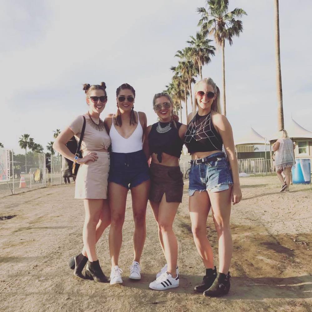 Meet your Posher, Crystal