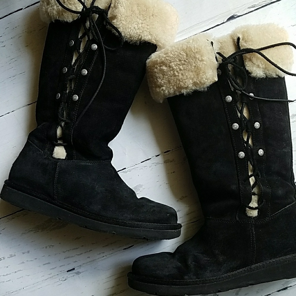 UGG Upside boots. Size 8